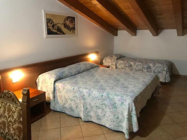 Albergo Antica Luni ภายนอก รูปภาพ